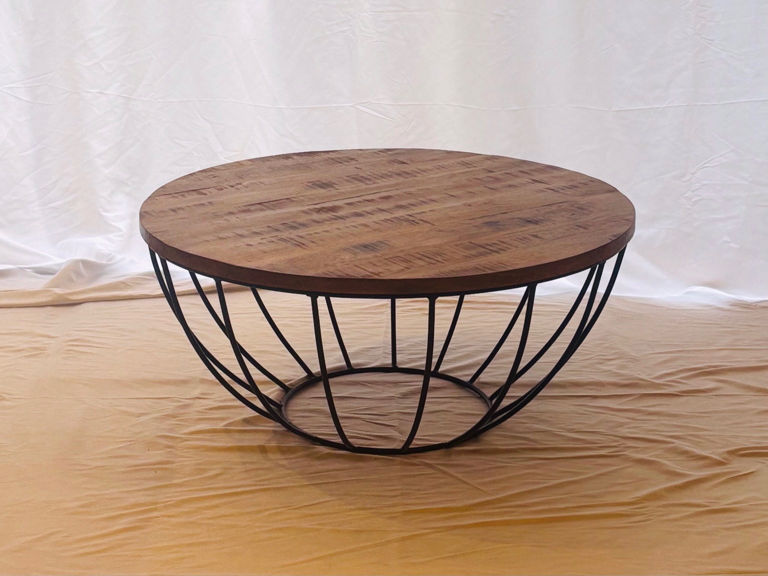 大人気ローテーブルのご紹介】 - スタッフブログ